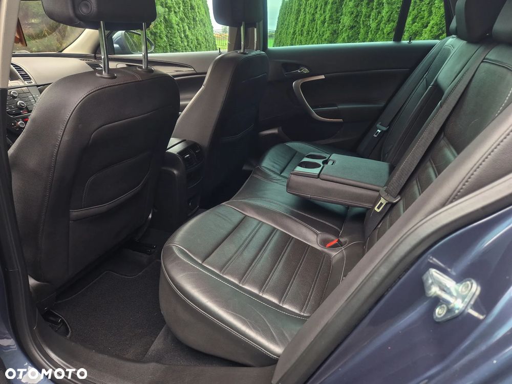 Opel Insignia - 22