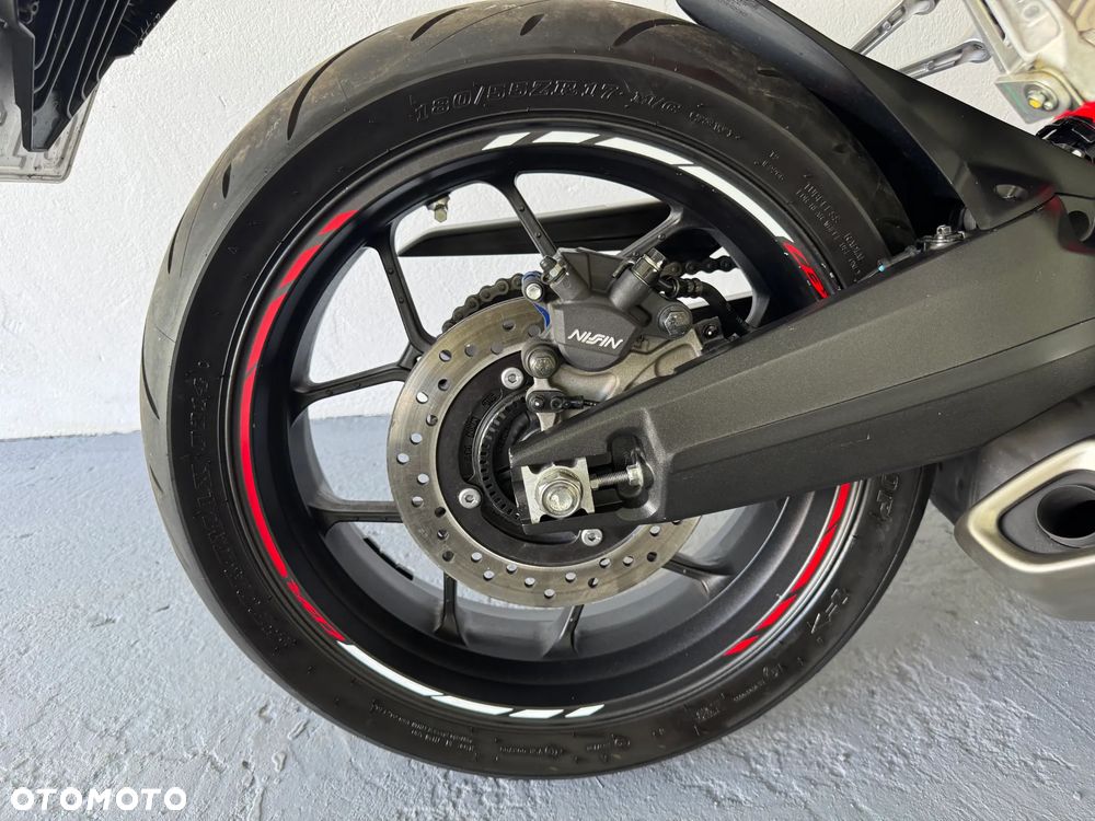 Honda CBR - 21