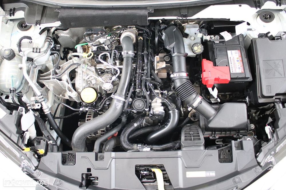 Nissan Juke - 25