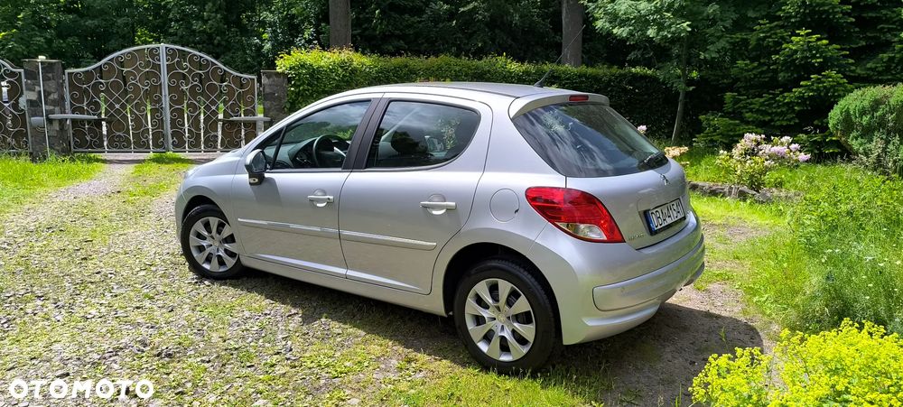 Peugeot 207 1.4 16V Trendy nICE - 20