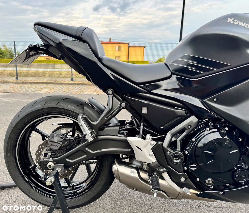 Kawasaki Ninja - 13