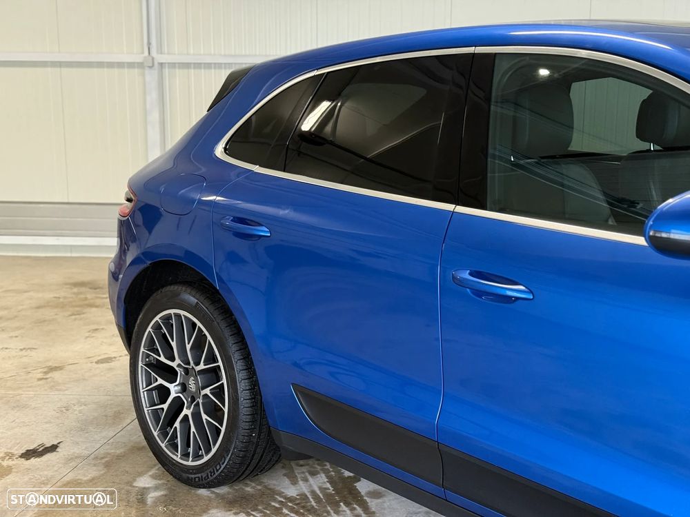 Porsche Macan Standard - 18