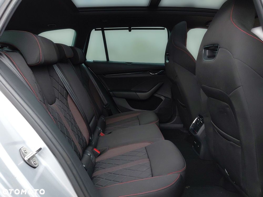 Skoda Octavia - 13
