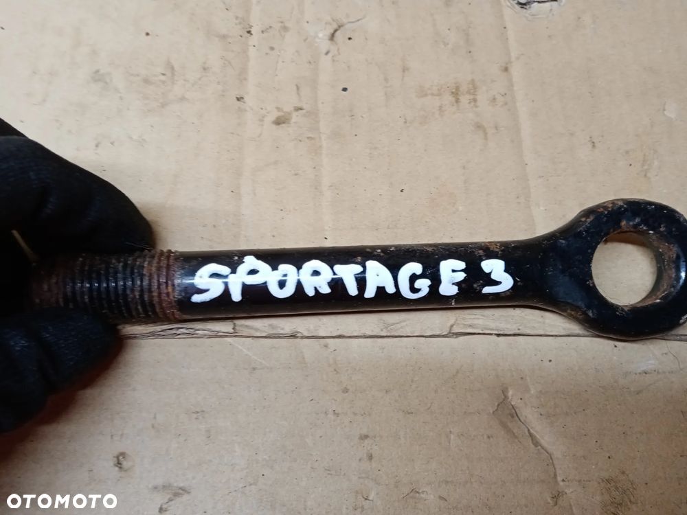 Hak holowniczy ucho Kia Sportage III - 3