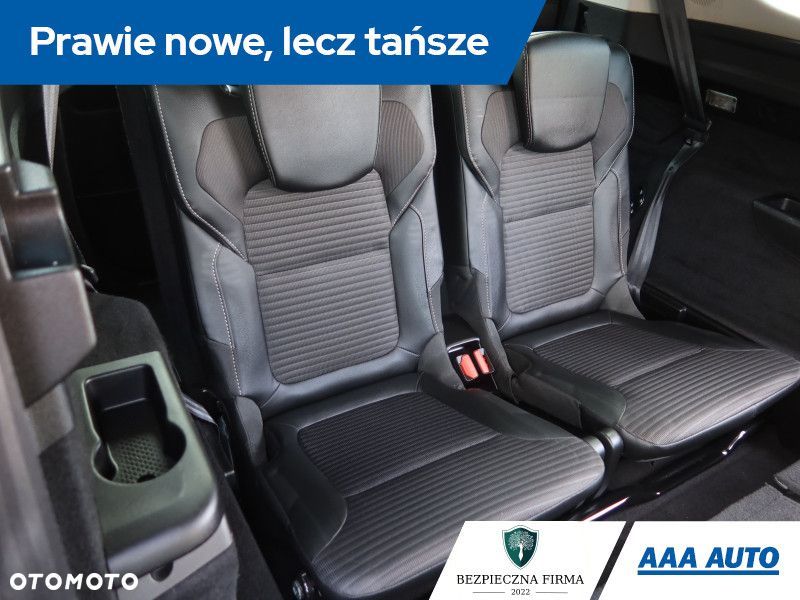 Renault Grand Scenic - 23