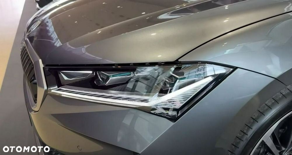 Skoda Superb 2.0 TSI 4x4 L&K DSG - 6