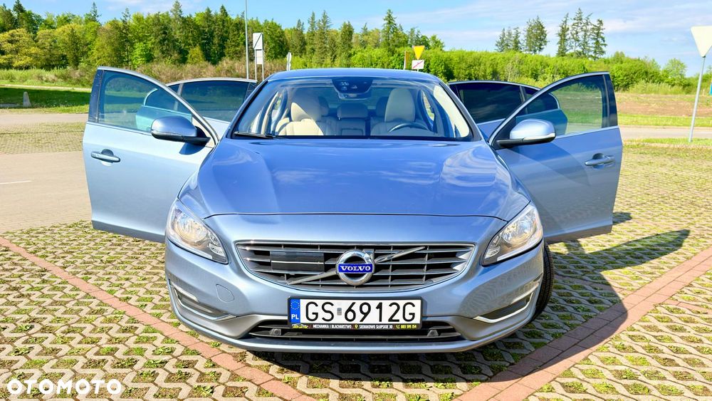 Volvo S60 T5 Geartronic Momentum - 16