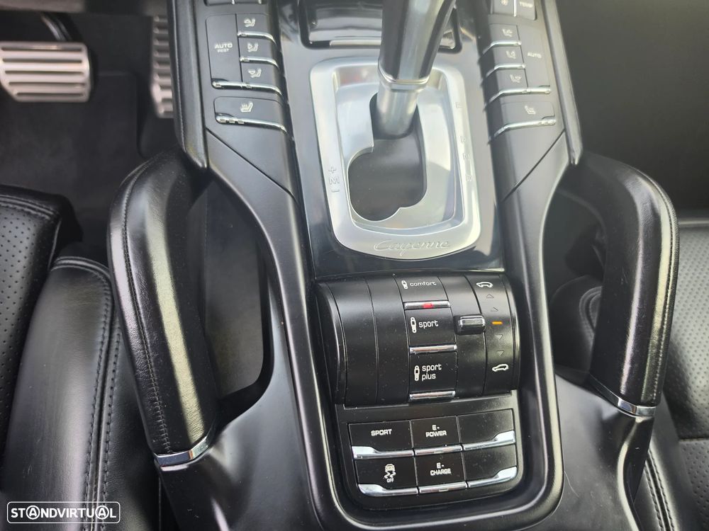 Porsche Cayenne S E-Hybrid Platinum Edition - 20