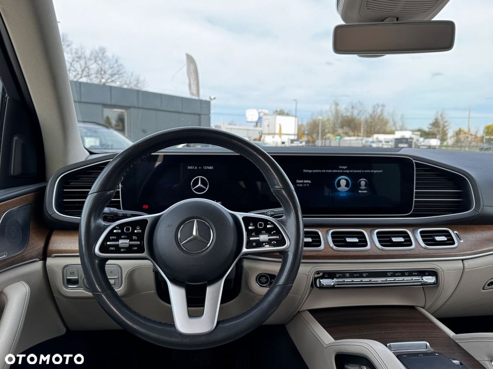 Mercedes-Benz GLE - 13