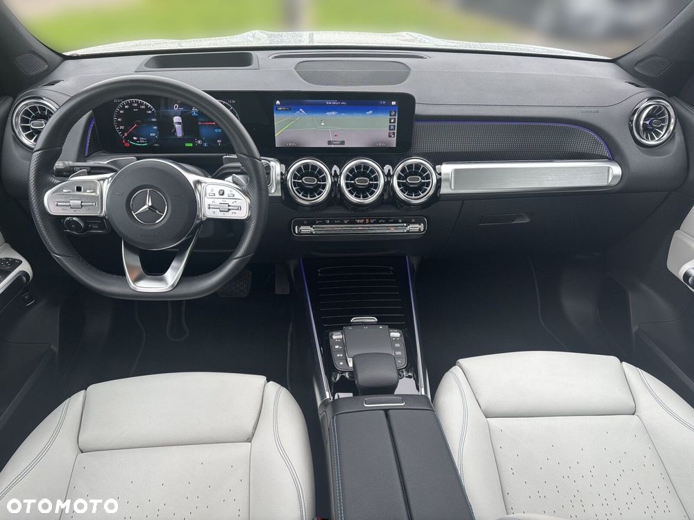 Mercedes-Benz EQB 350 66.5kWh 4-Matic AMG - 18