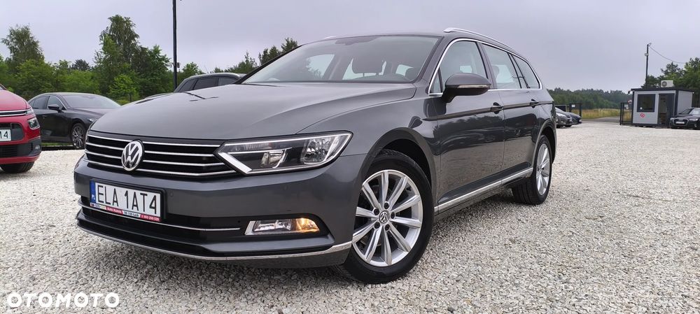 Volkswagen Passat 2.0 TDI SCR DSG Highline - 1