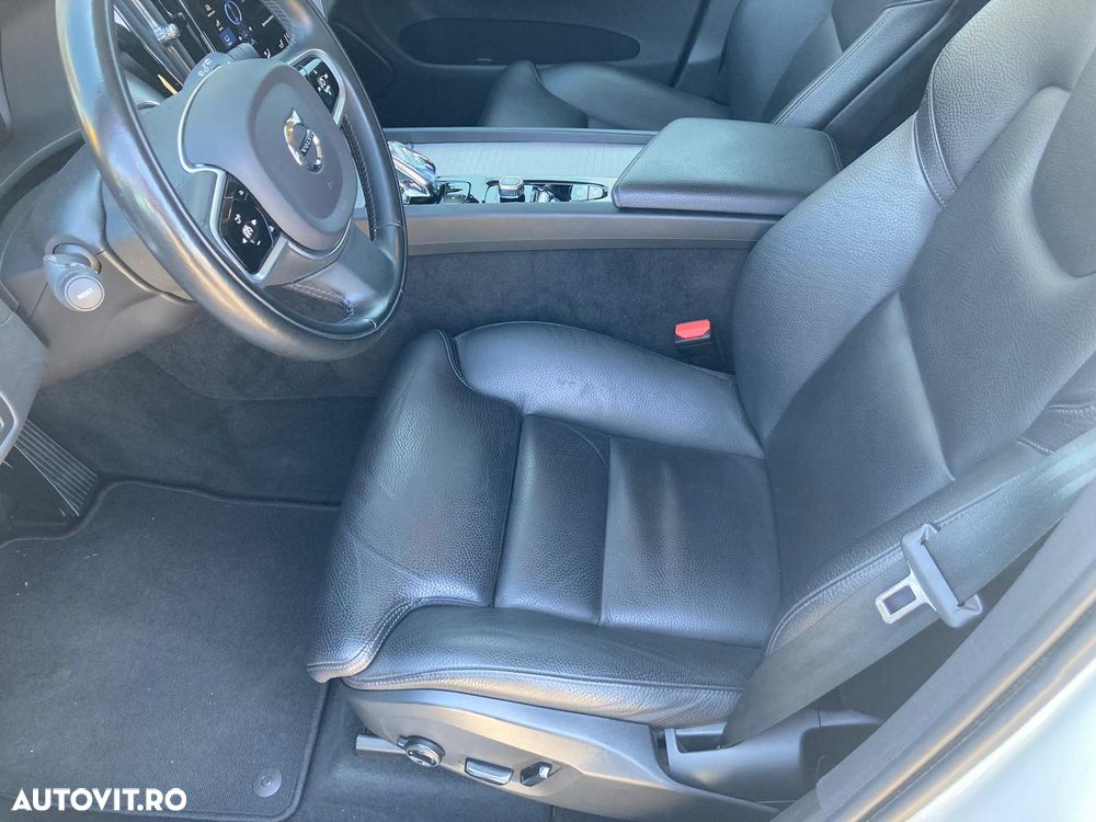 Volvo XC 60 B4 D AWD Geartronic Inscription - 3