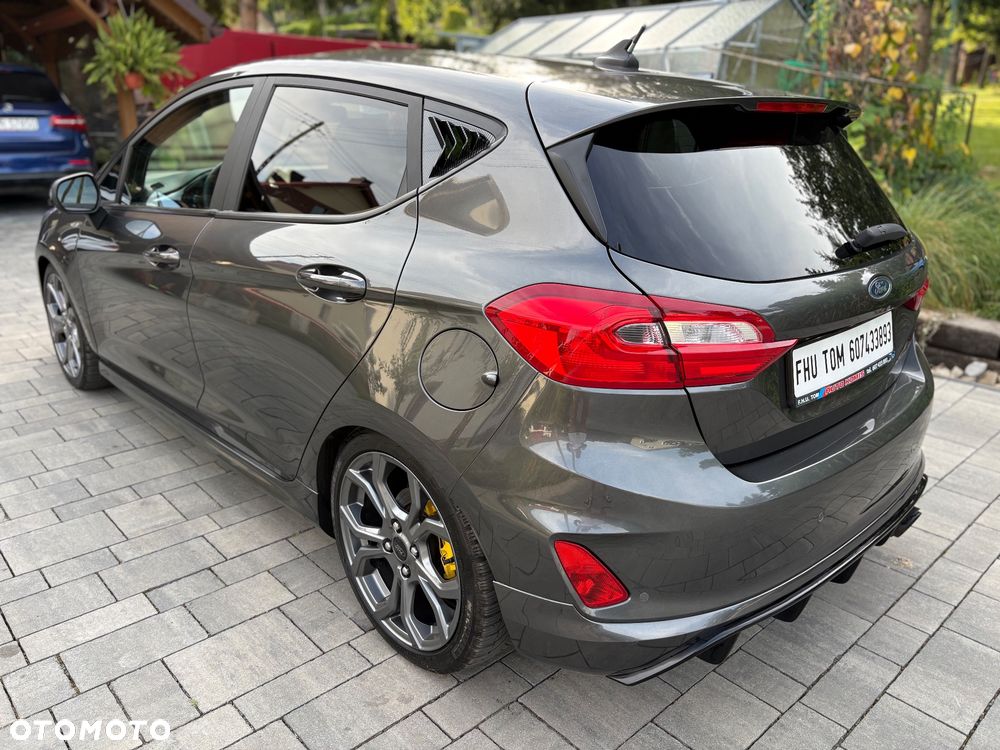 Ford Fiesta 1.0 EcoBoost S&S ST-LINE - 17