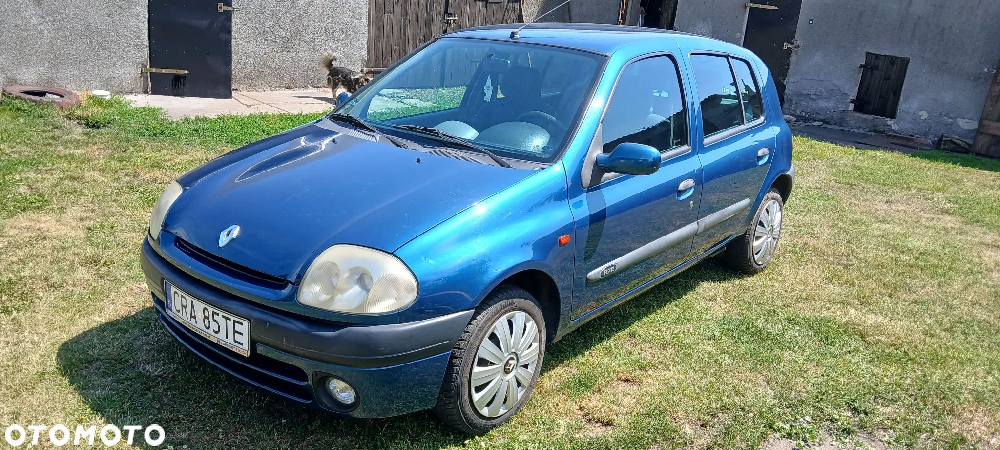 Renault Clio 1.4i RN - 1