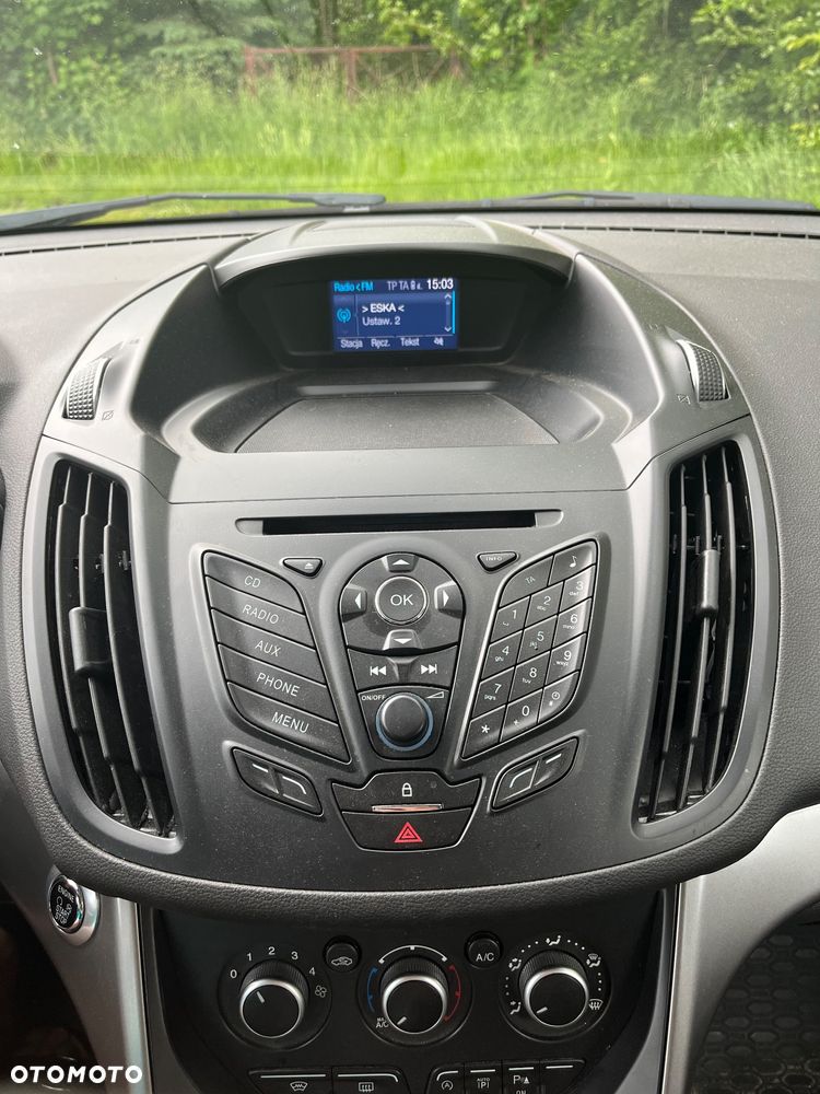 Ford Kuga 1.5 EcoBoost FWD Edition ASS MMT6 - 8