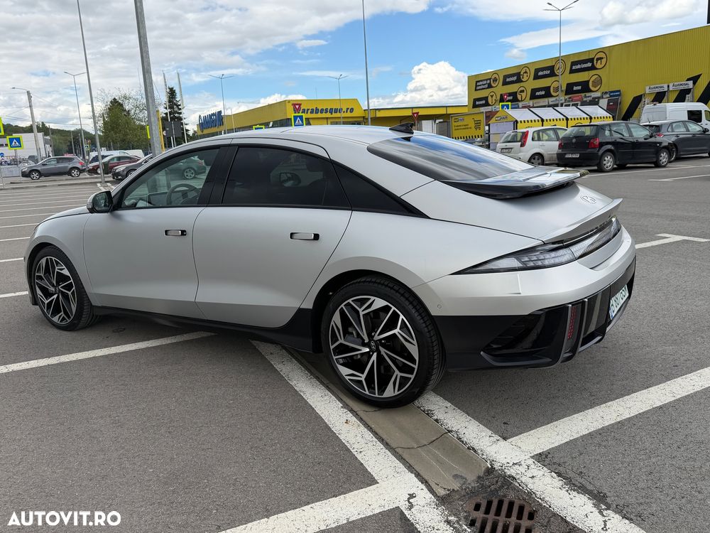 Hyundai IONIQ 6 - 23
