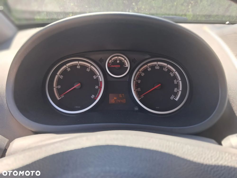 Opel Corsa 1.2 16V Enjoy - 7