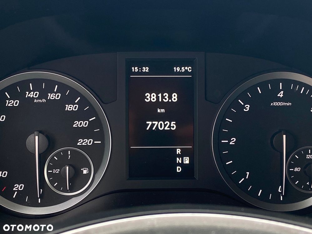 Mercedes-Benz Vito - 26
