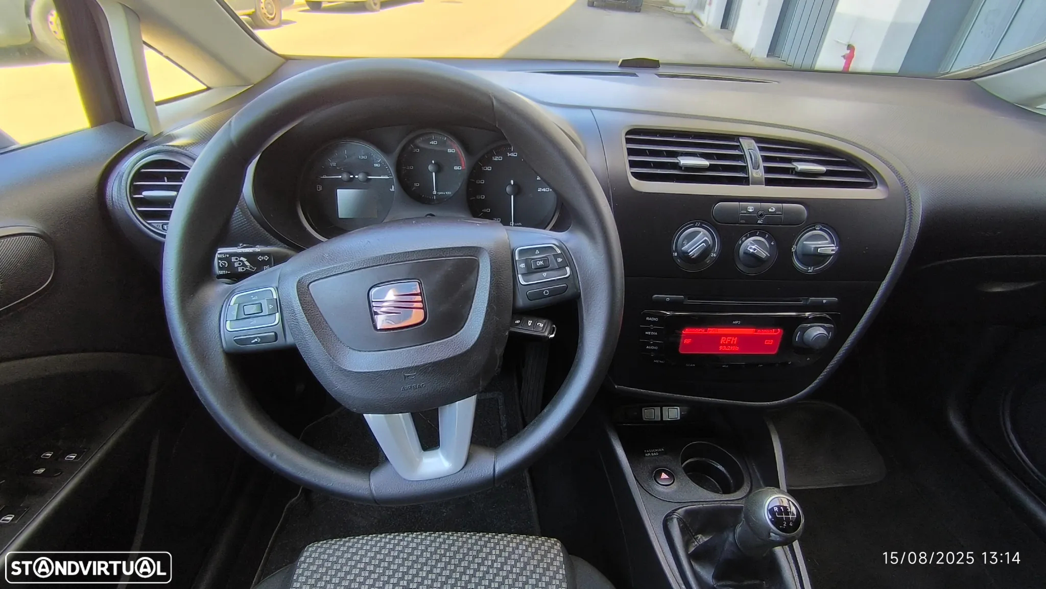 SEAT Leon 1.6 TDI Good Stuff - 39