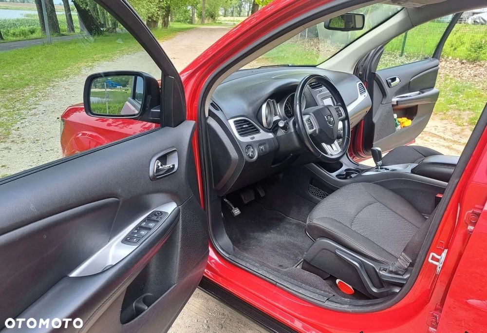 Dodge Journey - 16