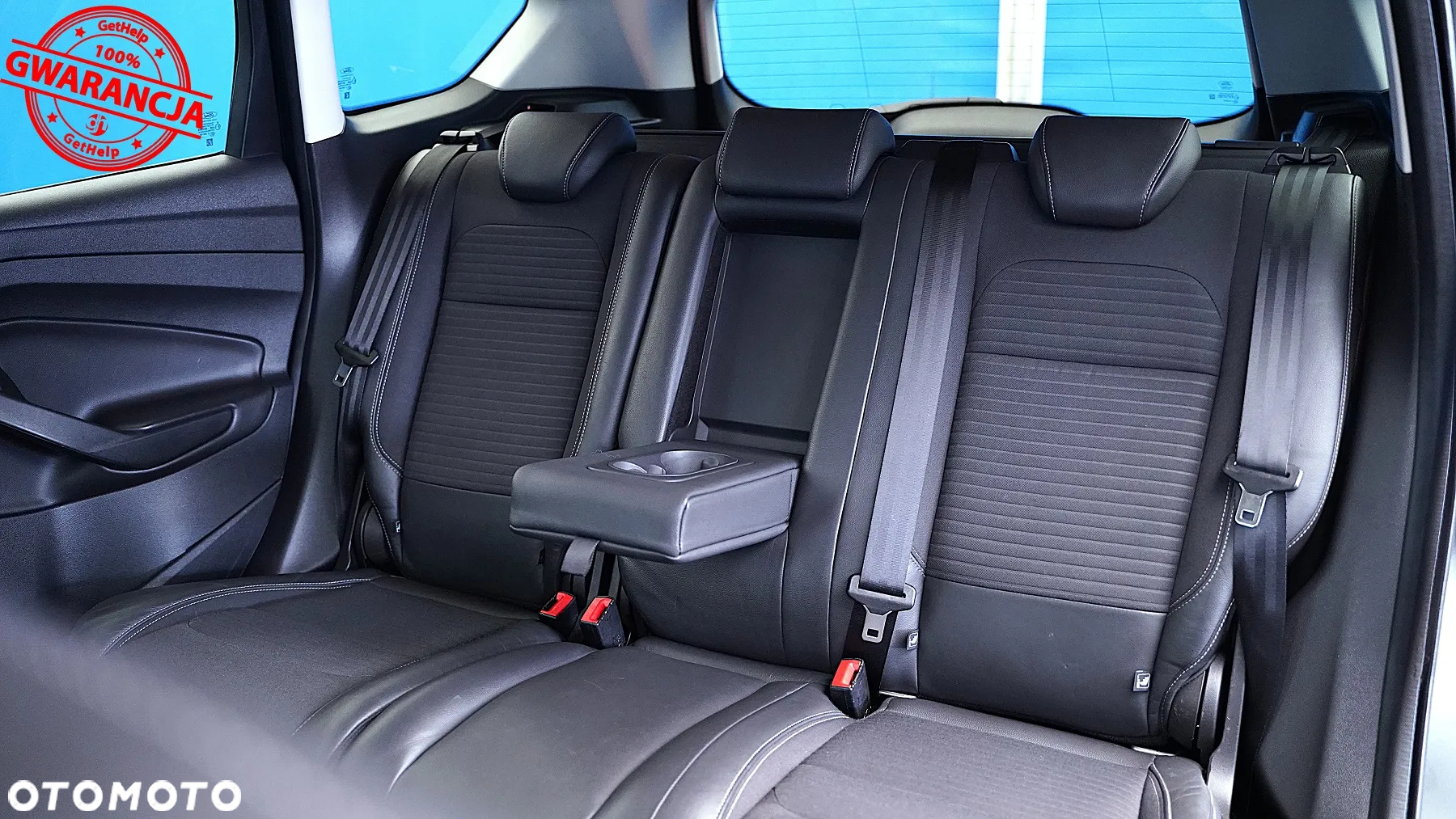 Ford Kuga - 32
