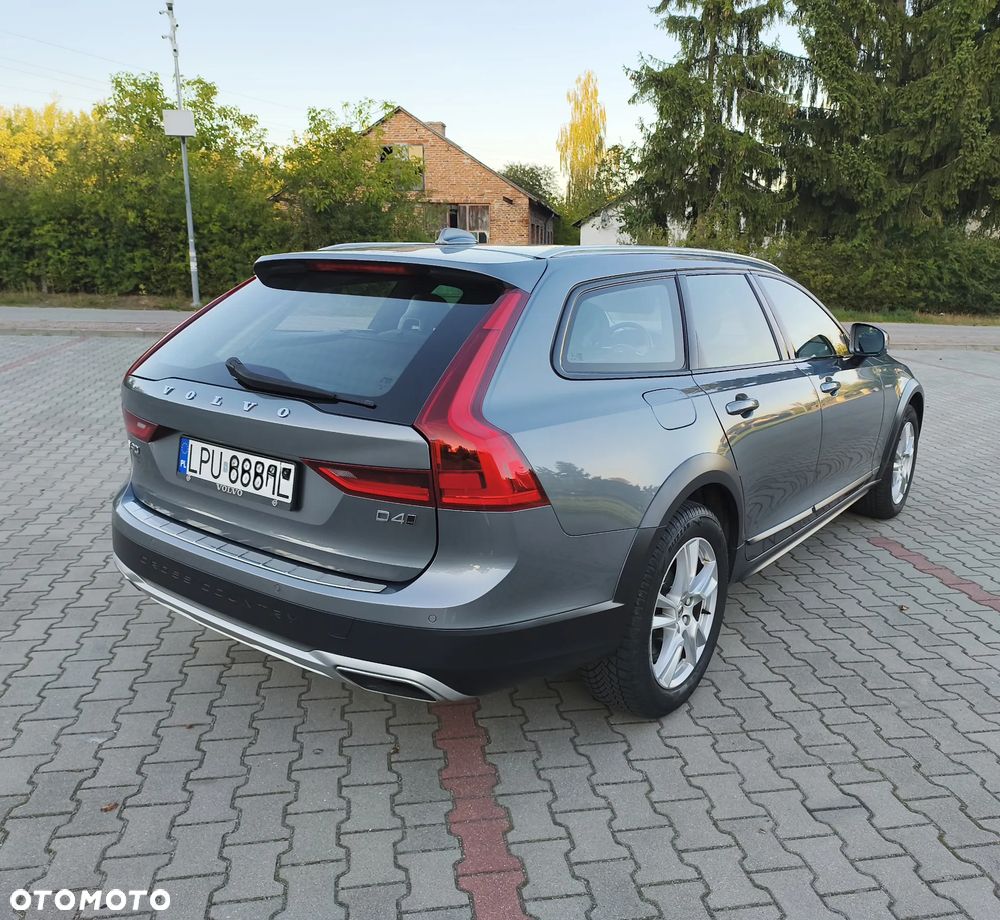 Volvo V90 Cross Country D4 AWD Geartronic Pro - 7