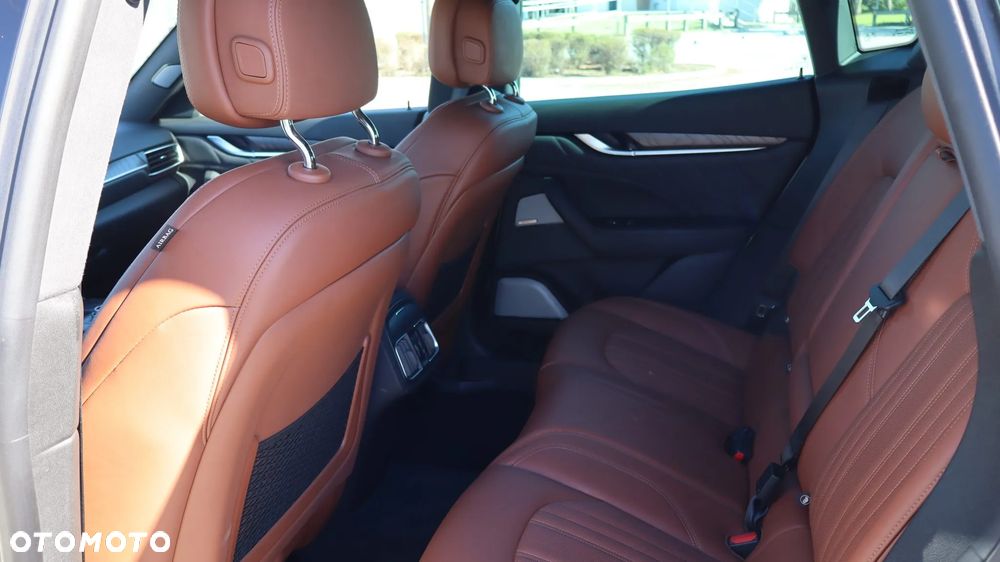 Maserati Levante S Q4 GranLusso - 26