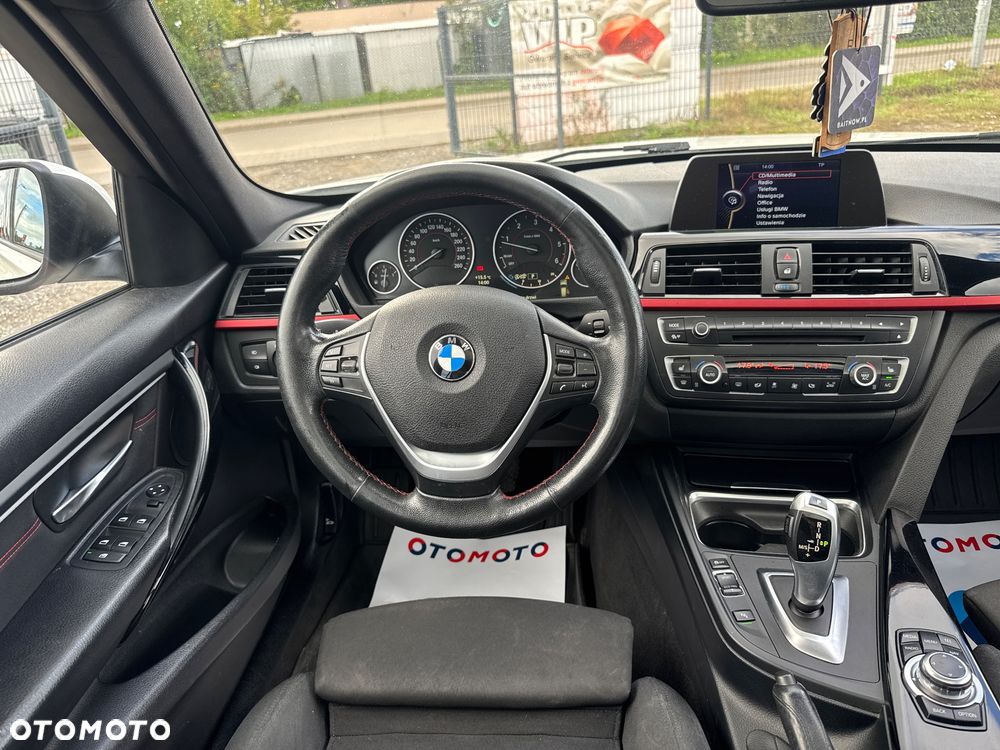 BMW Seria 3 320d xDrive Sport Line - 35