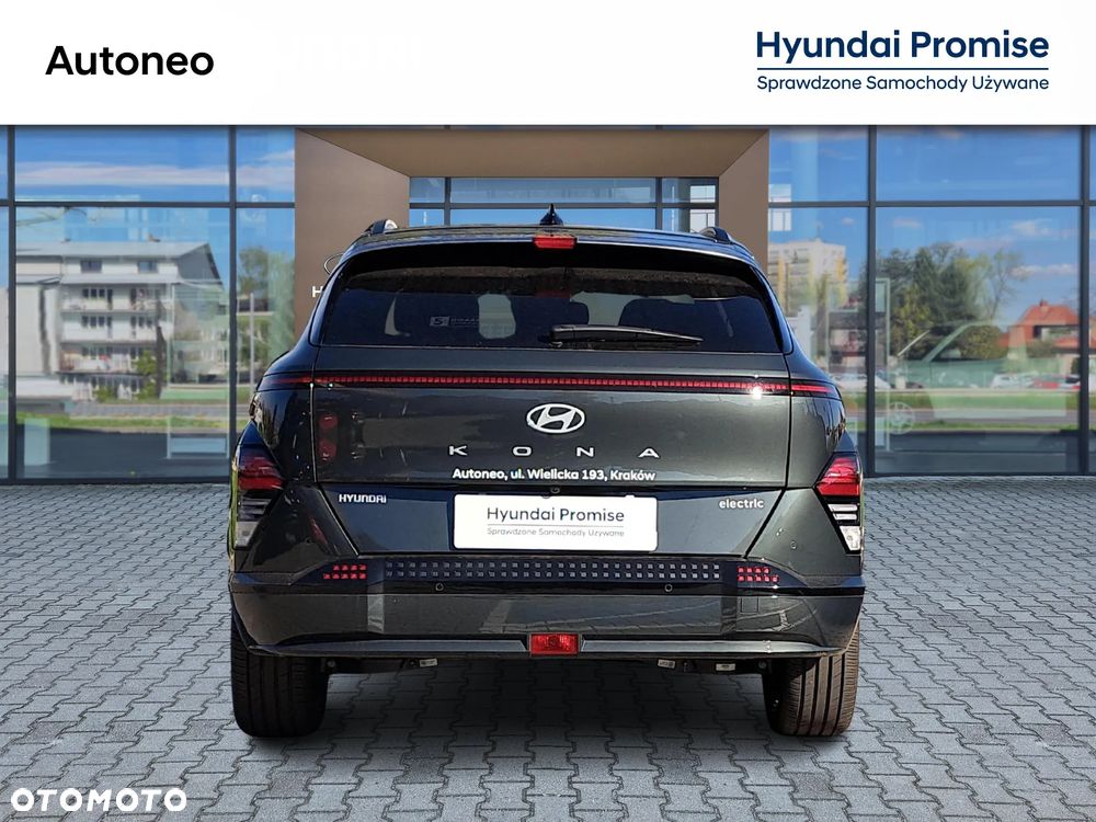 Hyundai Kona - 4