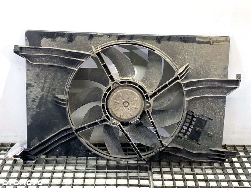 WENTYLATOR CHŁODNICY  OPEL VECTRA C (Z02) 2002 - 2009 2.2 DGi (F69) 114 kW [155 KM] benzyna 2003 - - 2