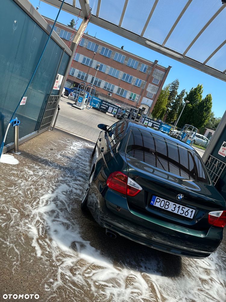 BMW Seria 3 318i - 3