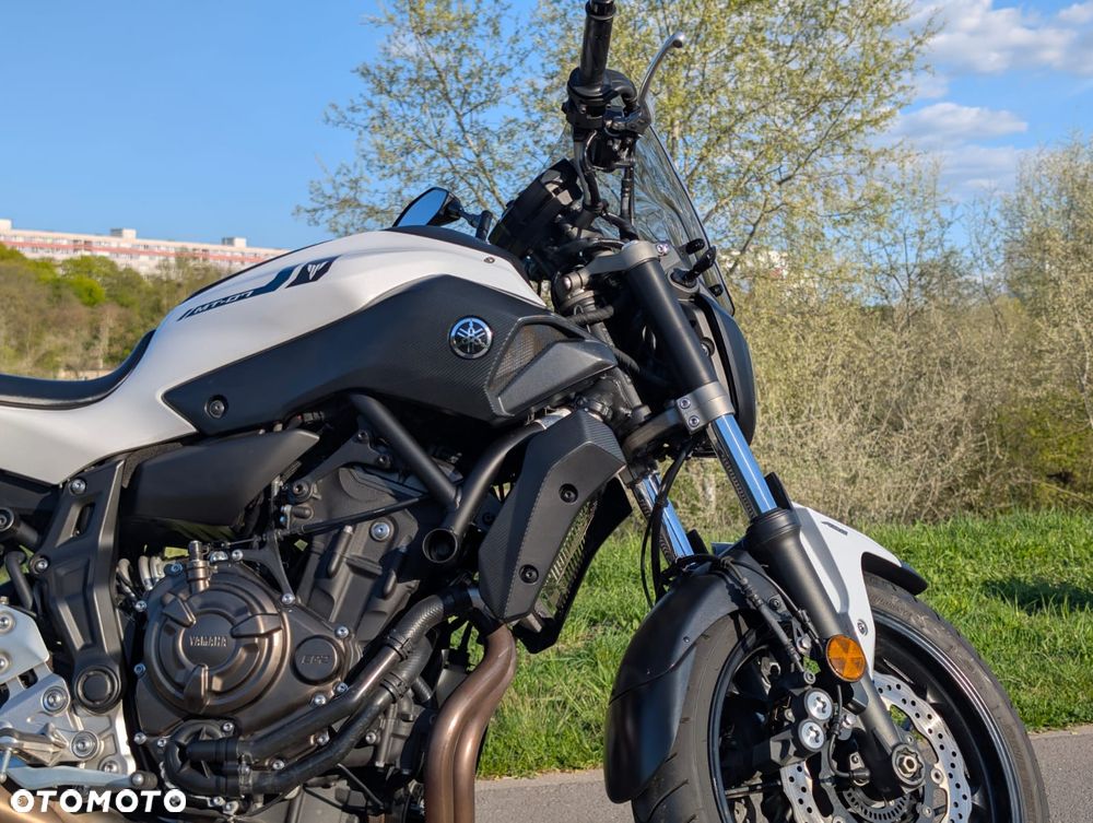 Yamaha MT - 33