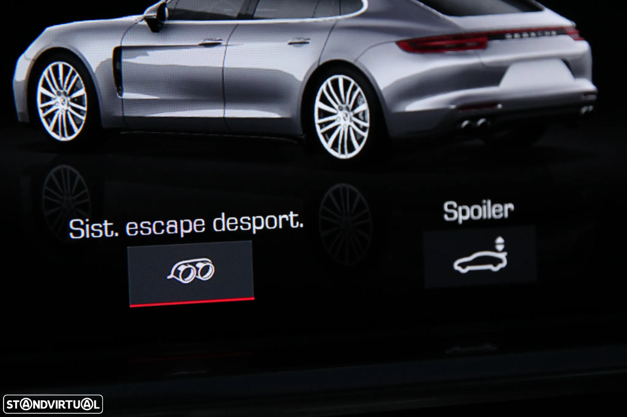 Porsche Panamera 4 E-Hybrid Executive - 25