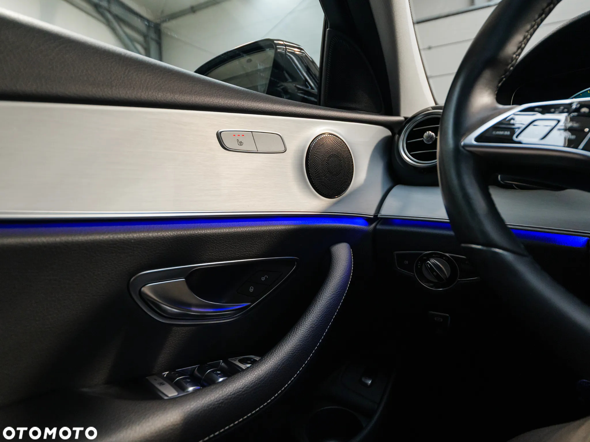 Mercedes-Benz Klasa E 200 Avantgarde - 32
