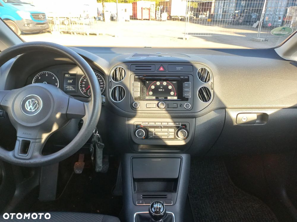 Volkswagen Golf Plus 1.6 TDI DPF Style - 25