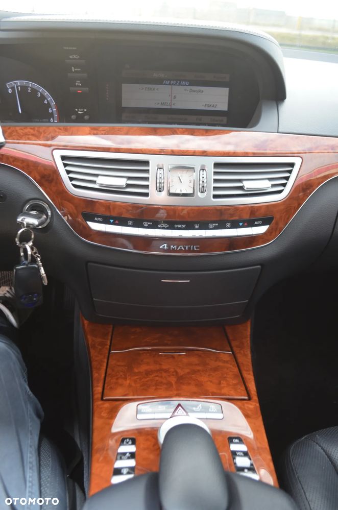Mercedes-Benz Klasa S 350 CDI 4Matic DPF 7G-TRONIC BlueEFFICIENCY - 25