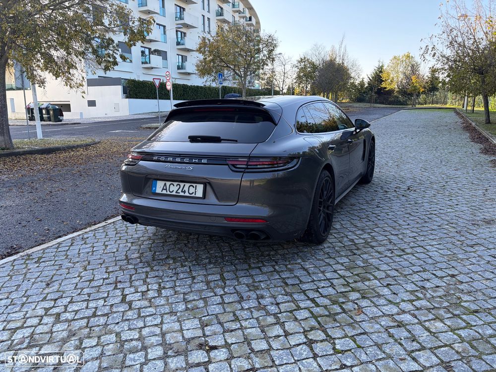 Porsche Panamera Sport Turismo 4S - 13