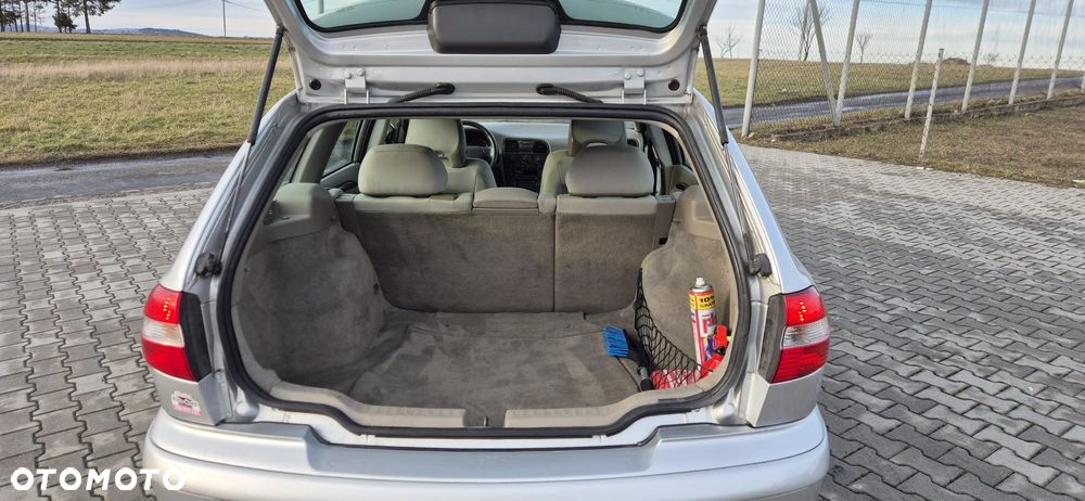 Volvo V40 1.8 Classic Limited Edition Comfort - 9