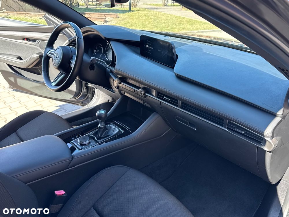 Mazda 3 SKYACTIV-X 2.0 M-Hybrid - 26