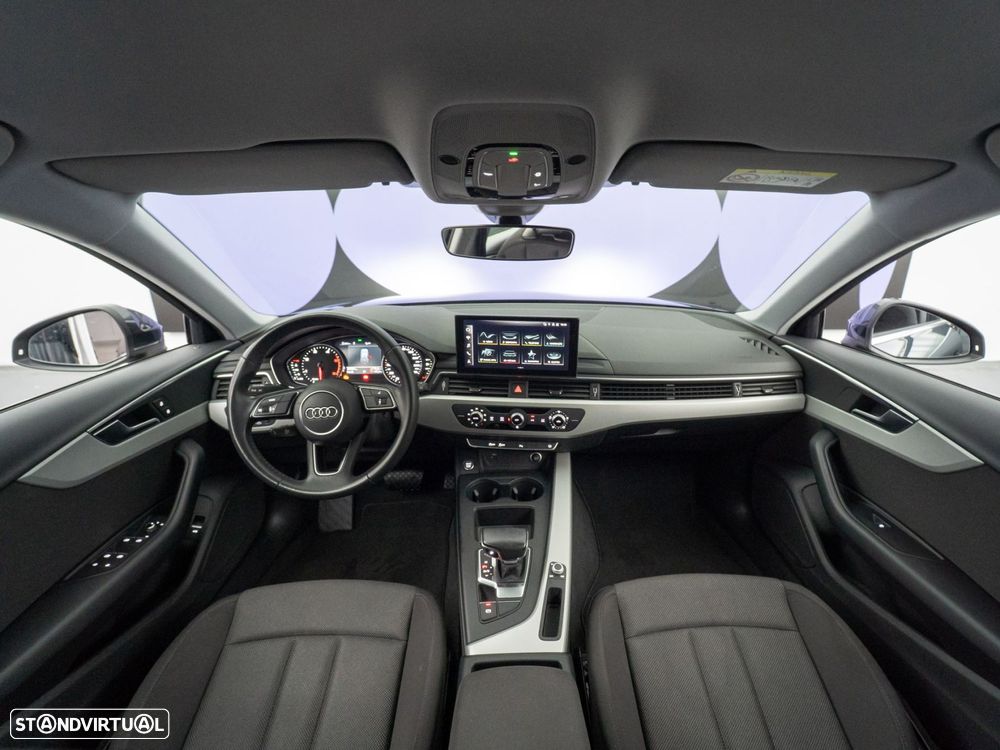 Audi A4 Avant 30 TDI S tronic - 15