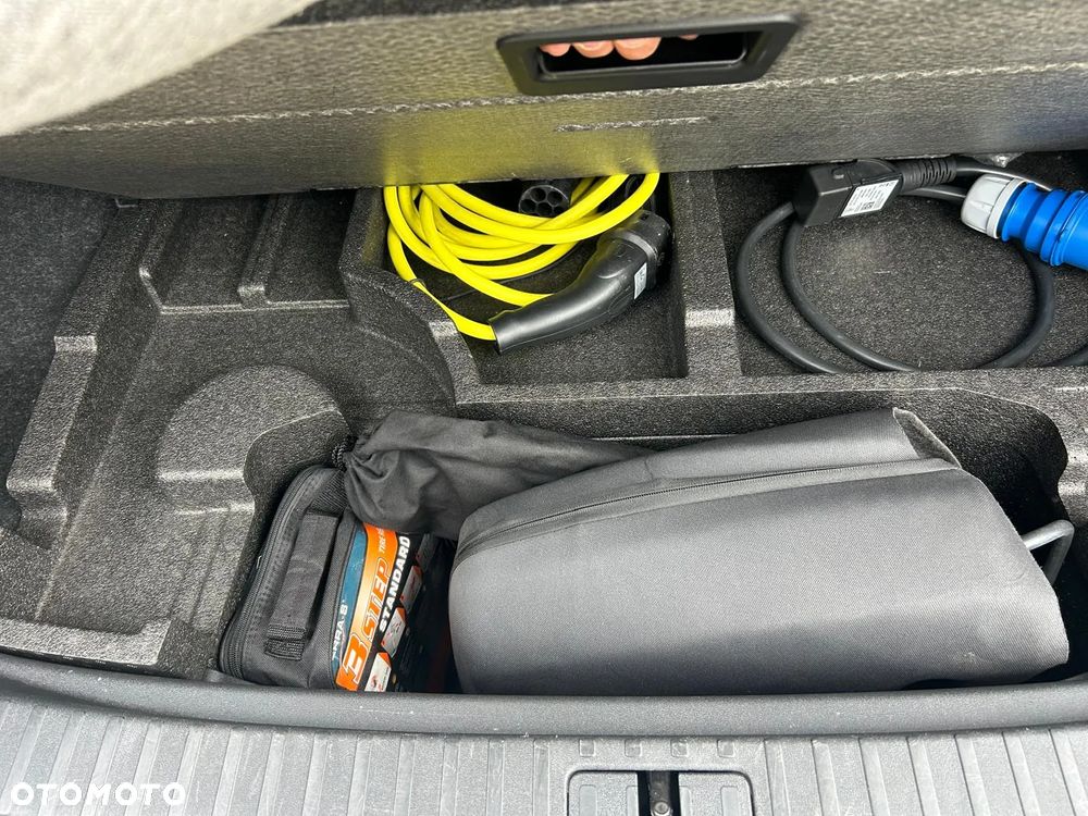 Skoda Enyaq 80 82kWh Plus - 25