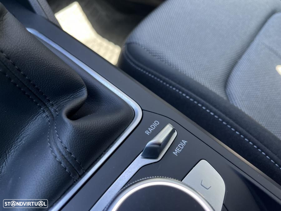 Audi Q2 35 TFSI S line - 29