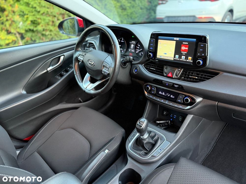 Hyundai i30 Kombi 1.6 CRDI Style - 10