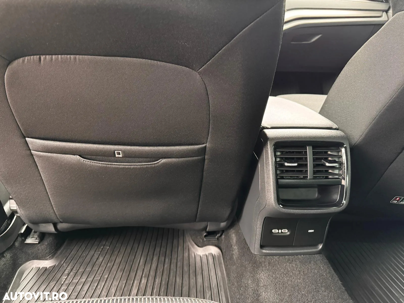 Skoda Octavia 2.0 TDI DSG Ambition - 22