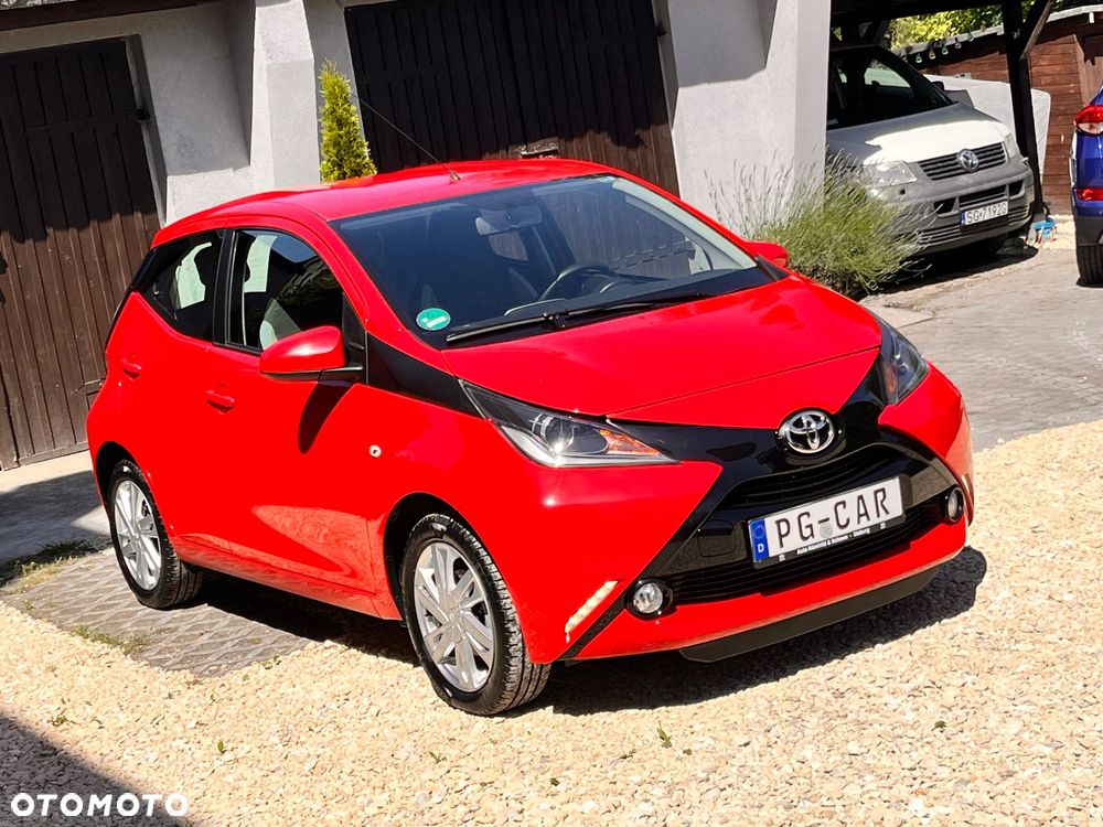 Toyota Aygo x-clusiv - 33