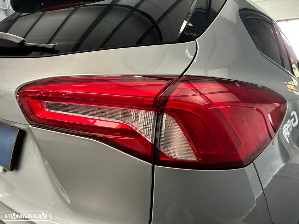 Ford Focus SW 1.5 TDCi EcoBlue Titanium - 7