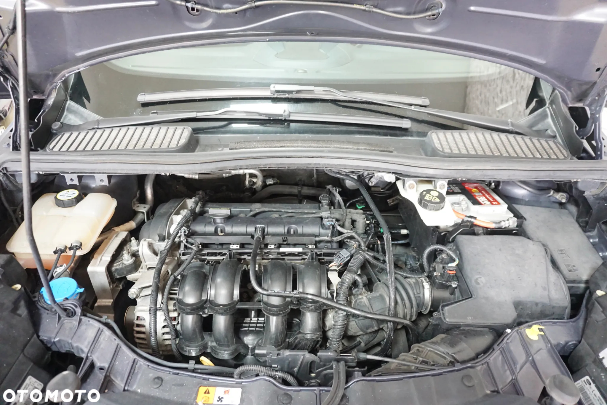 Ford C-MAX 1.6 Edition - 12