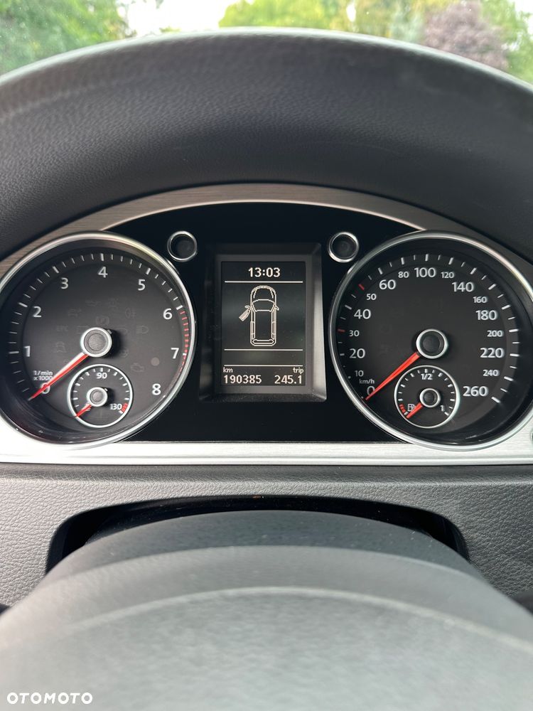 Volkswagen Passat 2.0 TSI Highline DSG - 8