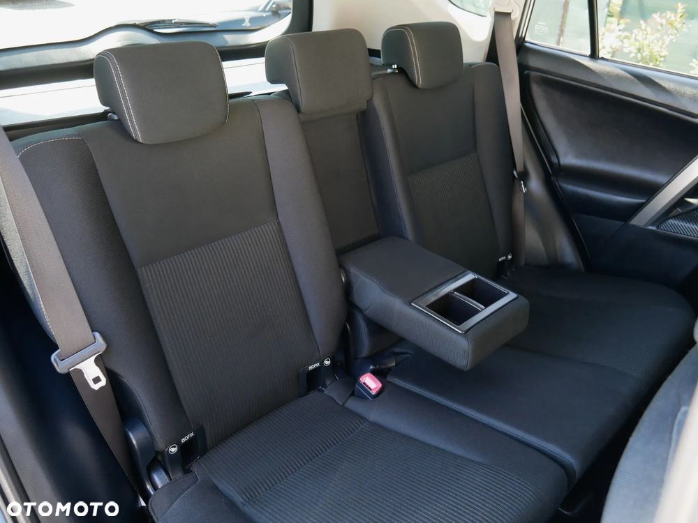 Toyota RAV4 2.0 4x4 Edition - 28