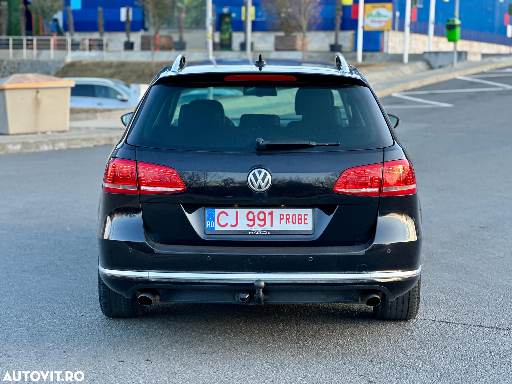 Volkswagen Passat Variant 2.0 TDI 4Motion BlueMotion Technology Highline DSG - 11